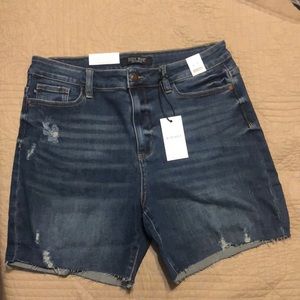 Nwt Judy Blues denim shorts